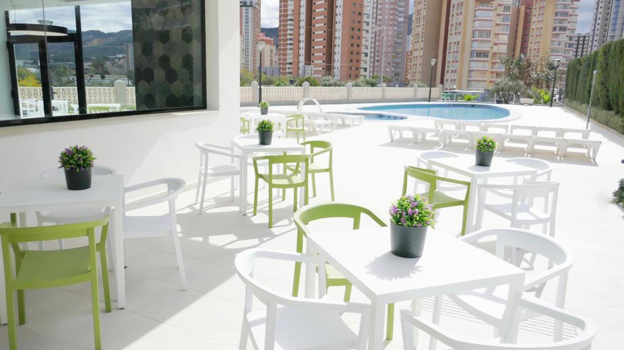 Primavera Loix Benidorm Exteriör bild