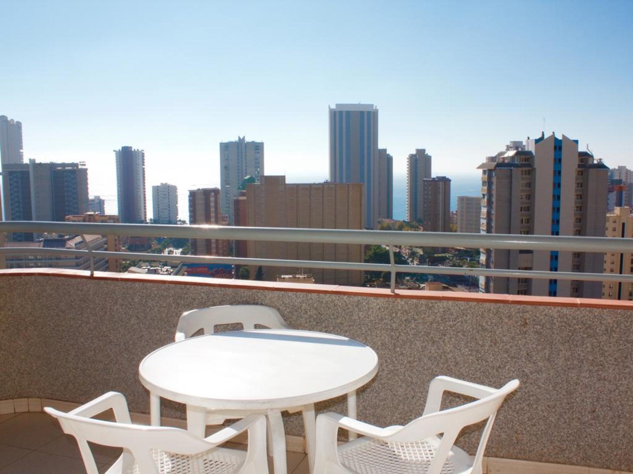 Primavera Loix Benidorm Exteriör bild