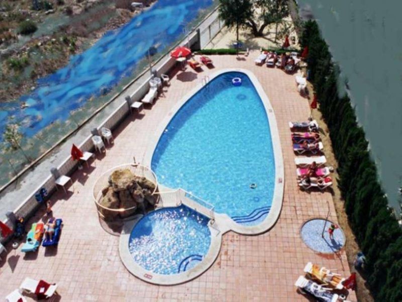 Primavera Loix Benidorm Exteriör bild
