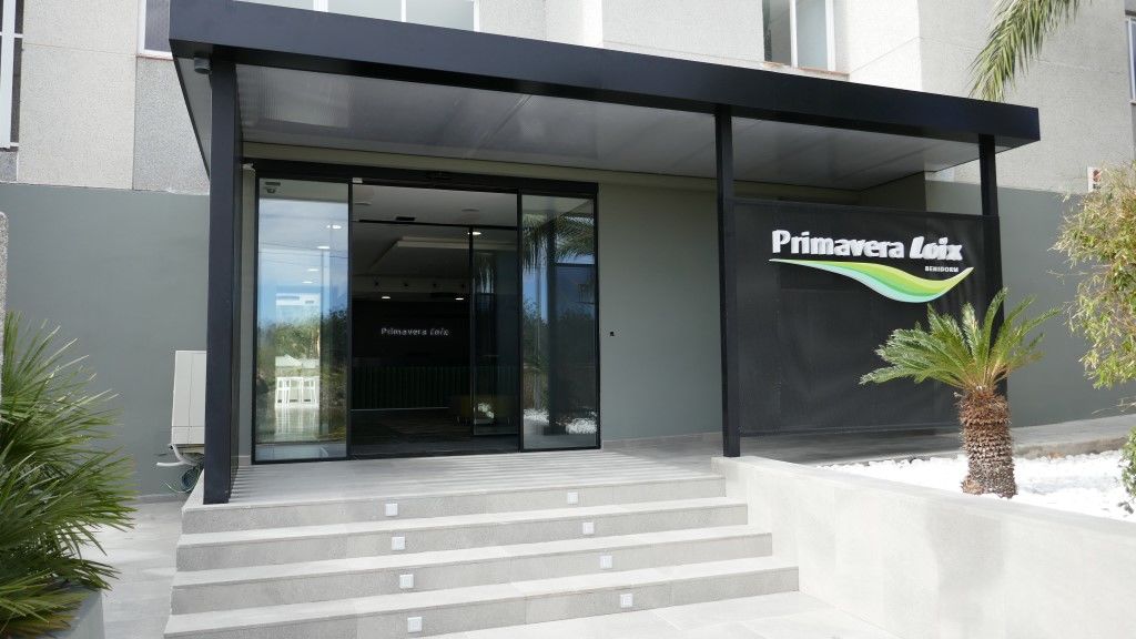 Primavera Loix Benidorm Exteriör bild